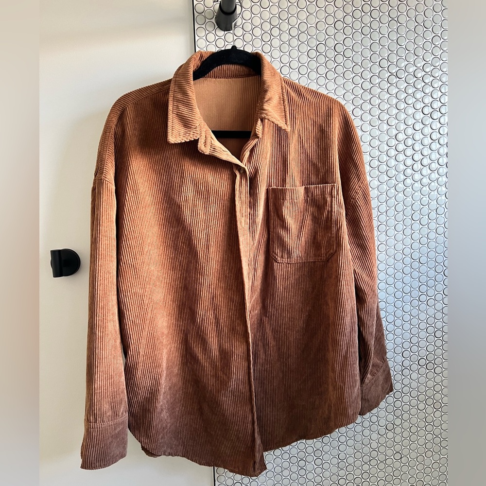Lightweight oversized corduroy shacket in rust